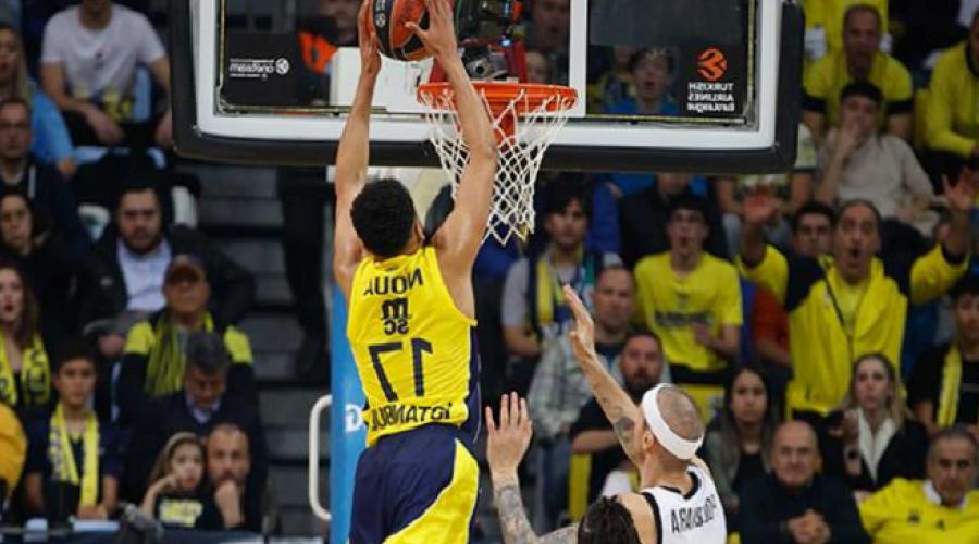 fenerbahce-beko-fransiz-forveti-ile-uzatti-FNVLuu4X.jpg