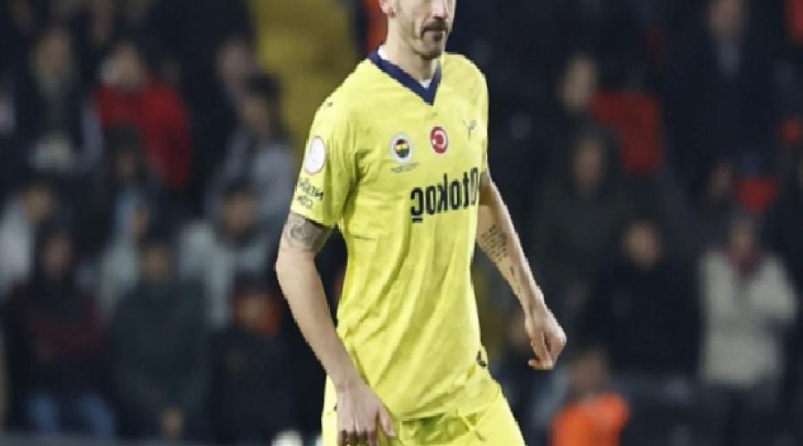 fenerbahcede-bonucci-11e-donuyor-UPflljqs.jpg