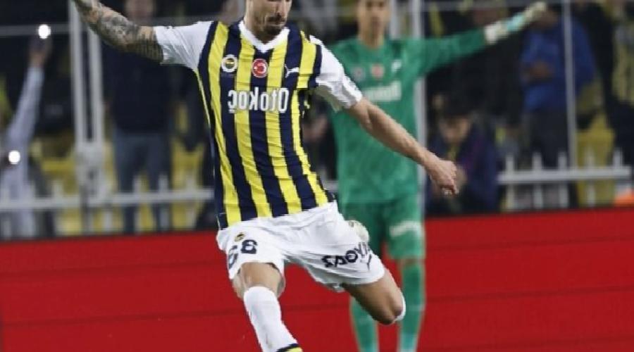 fenerbahcede-krunic-ve-fred-heyecani-PNqpm3I9.jpg