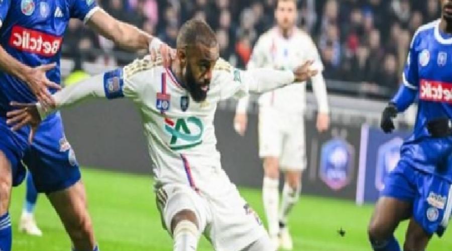 lyon-penaltilara-giden-macta-turladi-9qEc93Rq.jpg