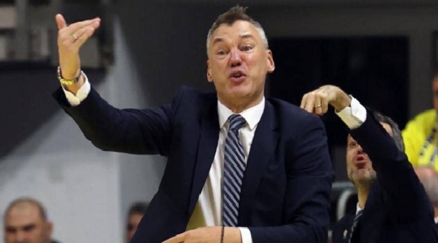 sarunas-jasikevicius-3-donemde-toparlandik-JkQA58sh.jpg