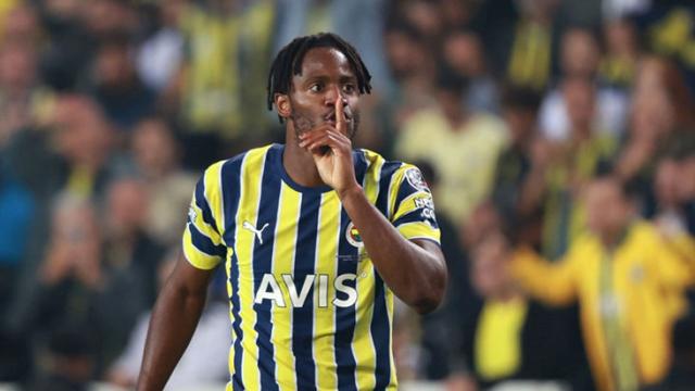 Taraftarlar kahrolacak! Batshuayi Fransa yolcusu