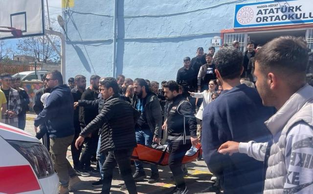 Belediye Başkan adayının saldırdığı sandık görevlisi kalp krizi geçirerek hastaneye kaldırıldı