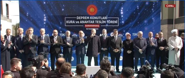 Cumhurbaşkanı Erdoğan: Bugün 30 bin 723 vatandaşımızı daha evlerine kavuşturuyoruz