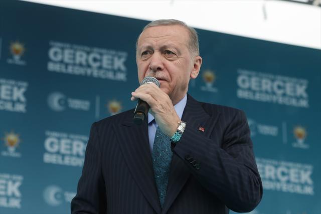 Cumhurbaşkanı Erdoğan'dan Bursa'da gövde gösterisi! Mitinge 90 bin kişi katıldı