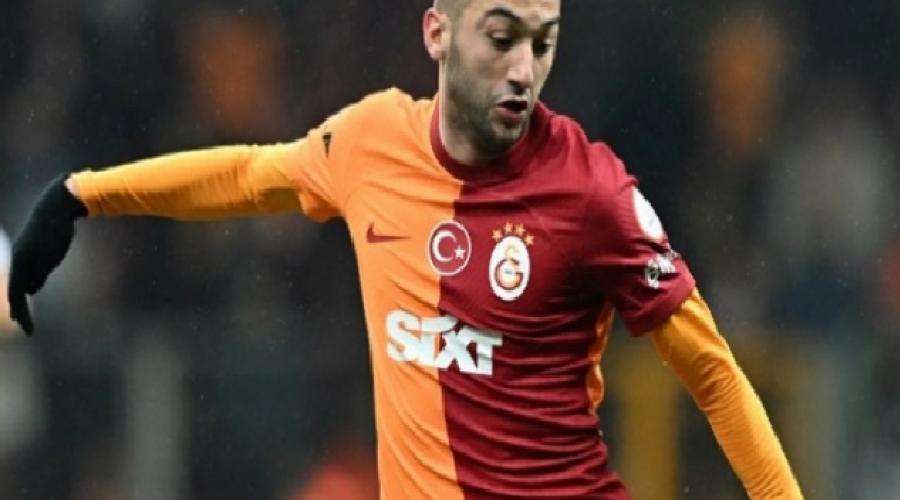 galatasarayda-hakim-ziyech-sasirtiyor-TQ3ZgZWj.jpg