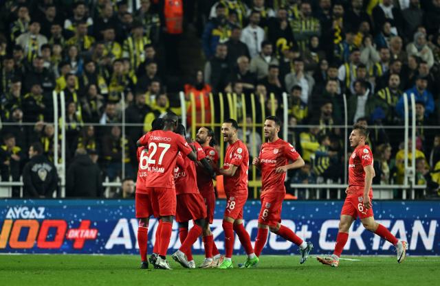 Kanarya hata yapmadı! Fenerbahçe, Pendikspor'u sahasında 4-1 yendi