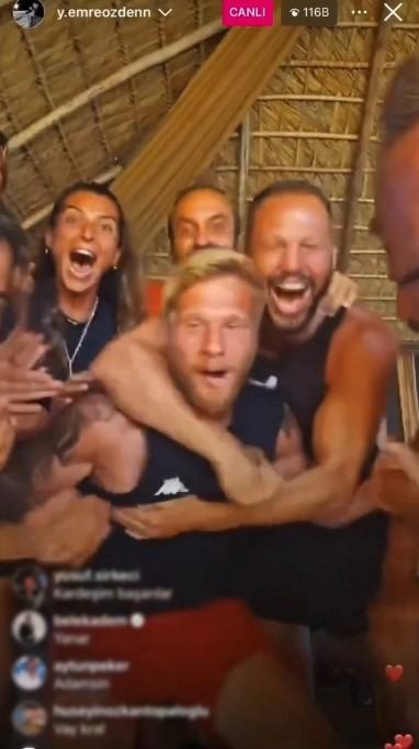 Survivor'da baba olacağını öğrenen Yunus Emre sevinçten havalara uçtu