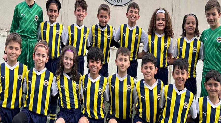 u10-ve-u9-gruplarimiz-21-milletlerarasi-brussels-european-cup-futbol-turnuvasina-katiliyor-AD7q7hAU.jpg