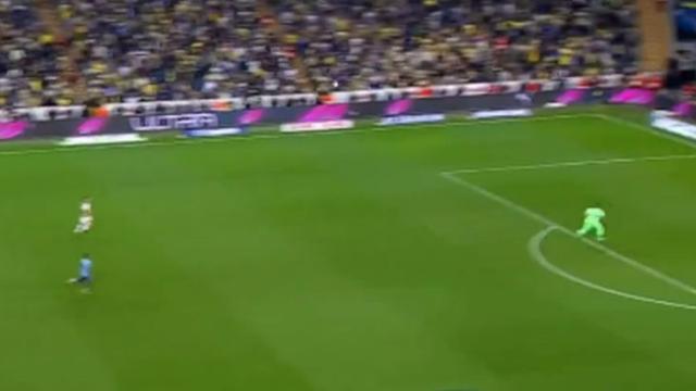 Herkes ağzı açık izledi! Dusan Tadic'den inanılmaz gol