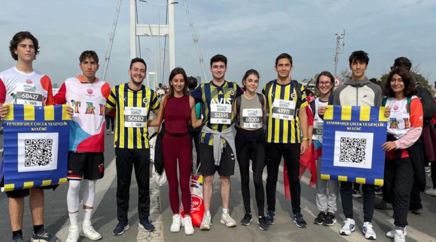 fenerbahce-cocuk-ve-genclik-kulubu-44-istanbul-maratonunda-XTyfjukI.jpg