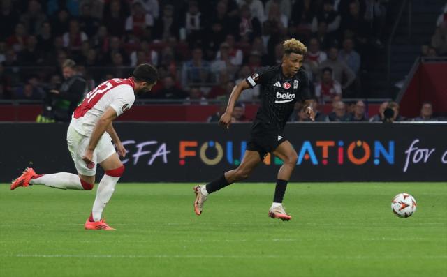 Kartal ağır yaralı! Beşiktaş, Ajax'a deplasmanda 4-0 mağlup oldu