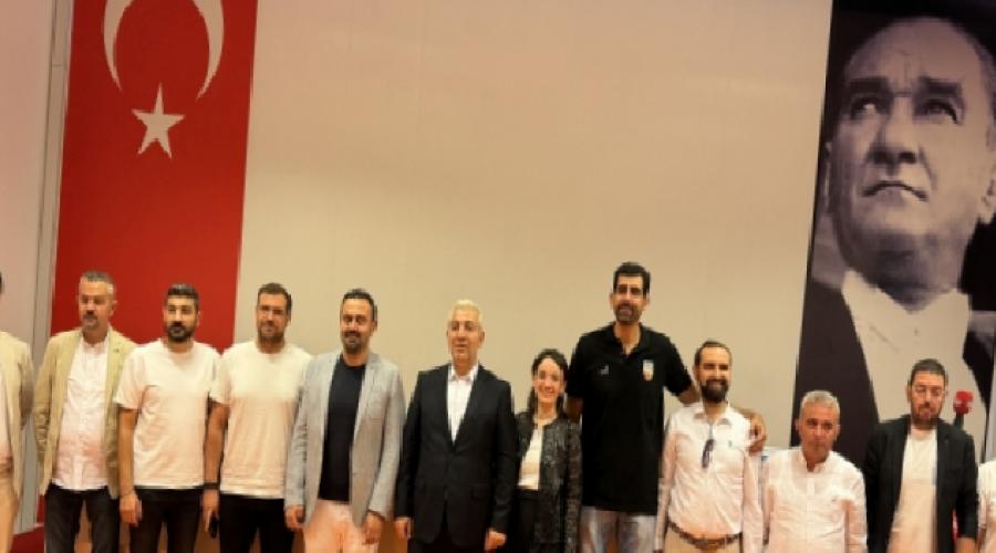 melikgazi-kayseri-basketbolun-olaganustu-genel-kurulu-yapildi-WgXYjdvA.jpg