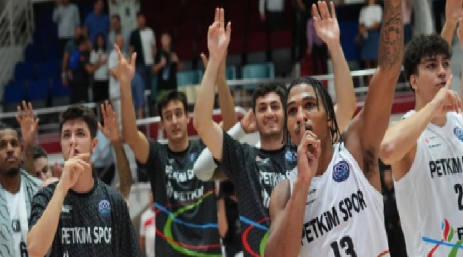 aliaga-petkimspor-basketbol-sampiyonlar-liginde-kayipsiz-ilerliyor-fkLGNI6i.jpg