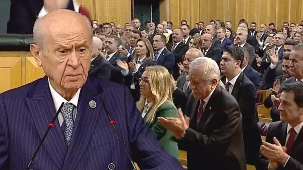 Bahçeli'nin FETÖ elebaşı ile ilgili sözleri salonu ayağa kaldırdı