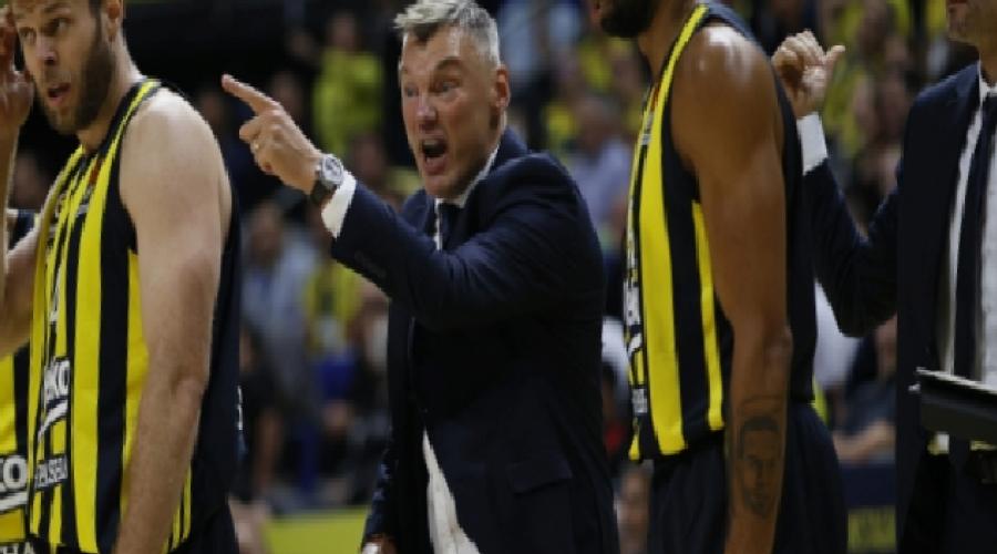 canli-alba-berlin-fenerbahce-beko-bINLfQh3.jpg