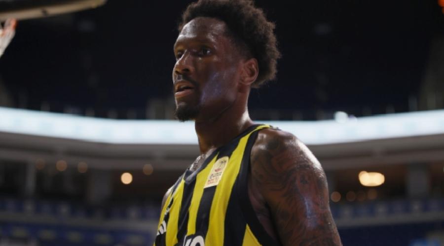 fenerbahce-beko-geriden-gelip-galip-geldi-xxeXQPPG.jpg