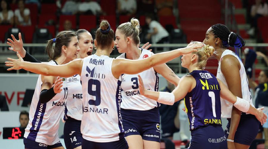 fenerbahce-medicana-bayan-voleybol-takimimiz-ligde-ikide-iki-yapti-HV6CKB2e.jpg