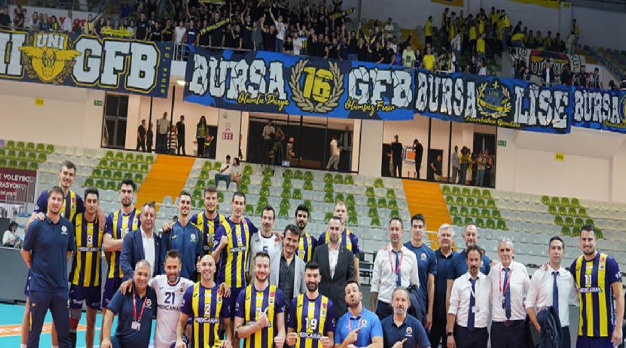 fenerbahce-medicana-erkek-voleybol-kadromuz-lige-galibiyetle-basladi-lYmiZ4Ob.jpg