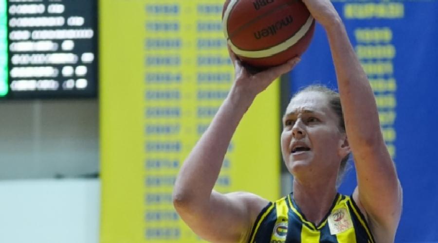 fenerbahce-opet-deplasmanda-az-farkla-galip-rWpZlcxO.jpg