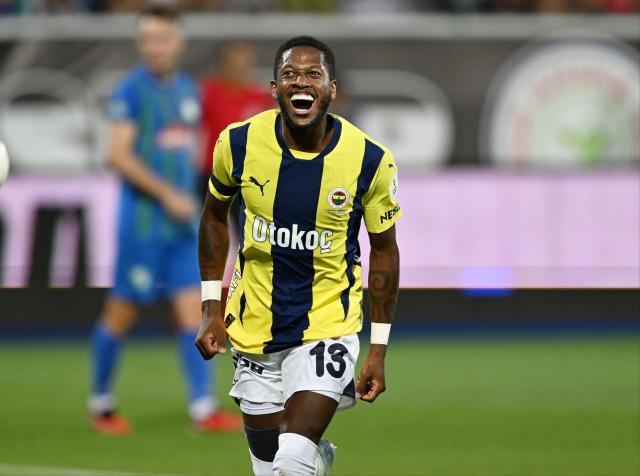 Fred'den Fenerbahçe'ye kötü haber