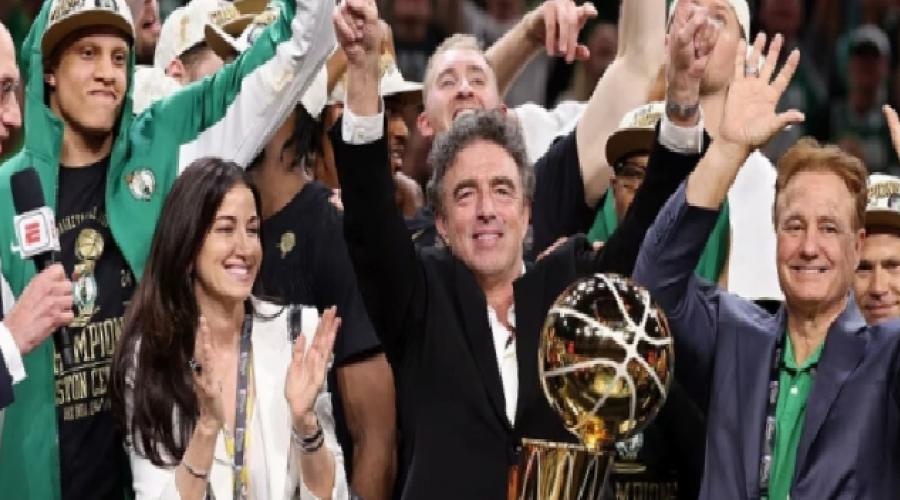 grousbeck-2028e-kadar-celticsin-basinda-olmak-istiyor-3Y6cQtp4.jpg