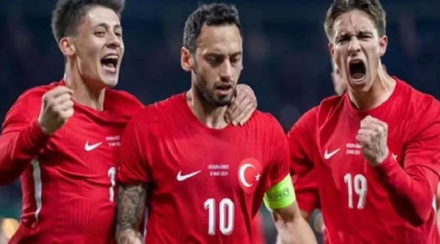 hakan-calhanoglu-icin-tarihe-gececek-transfer-savi-hZCcp77v.jpg