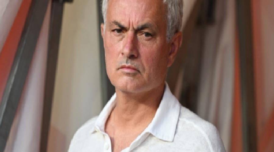 jose-mourinhodan-birinci-11de-surpriz-kararlar-vM1v2eQv.jpg