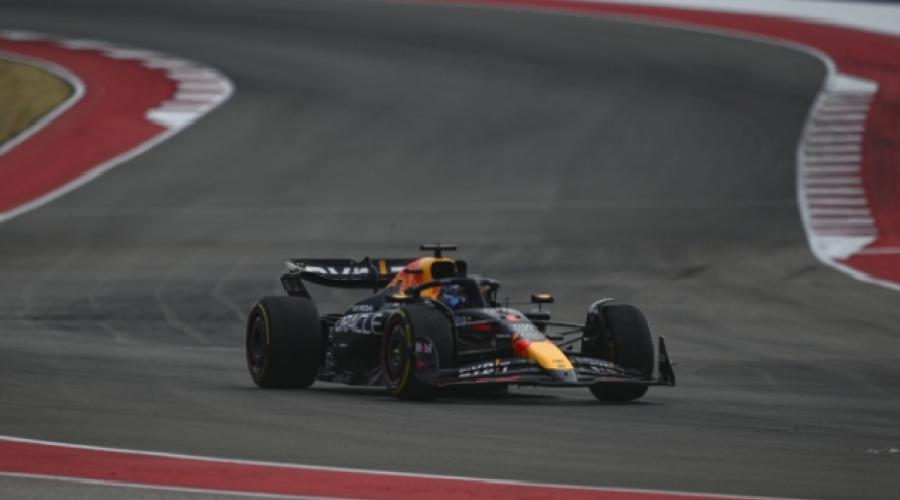 max-verstappen-118-gun-sonra-damali-bayragi-birinci-sirada-gordu-rrsQJDOM.jpg