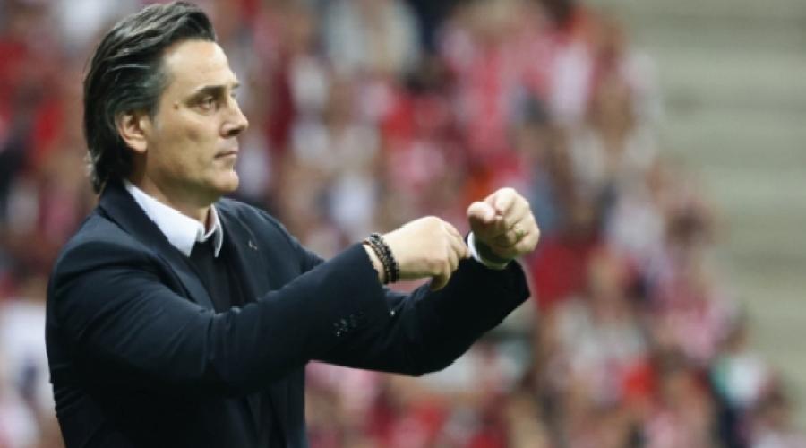 montella-a-ulusal-ekipte-tepeye-cikti-8uKuafTP.jpg