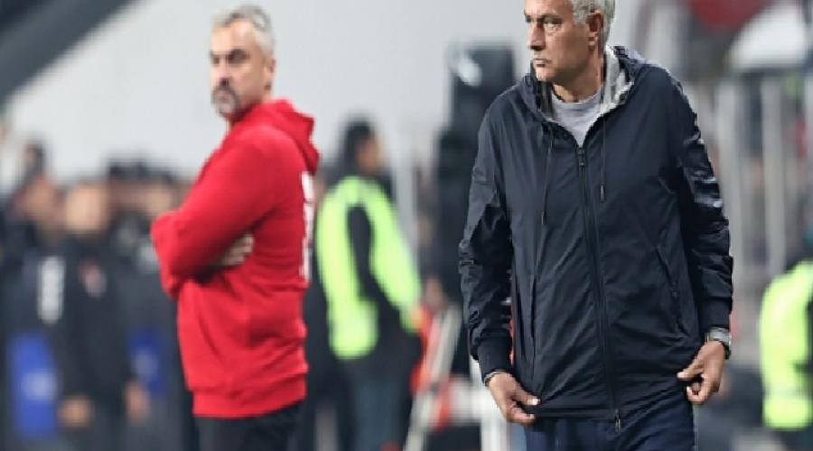 mourinho-surekli-agliyorsunuz-mNrUyFdh.jpg