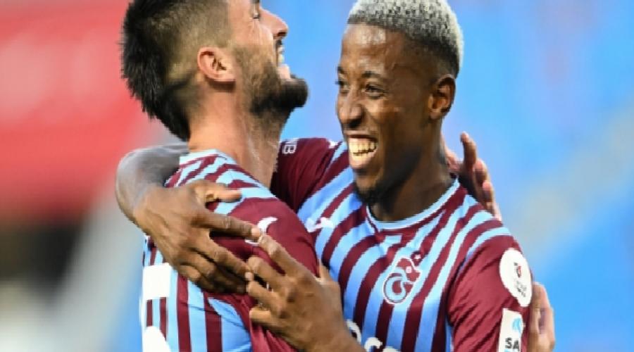 trabzonspor-basaksehir-beklenen-11ler-H9T9G2Ci.jpg